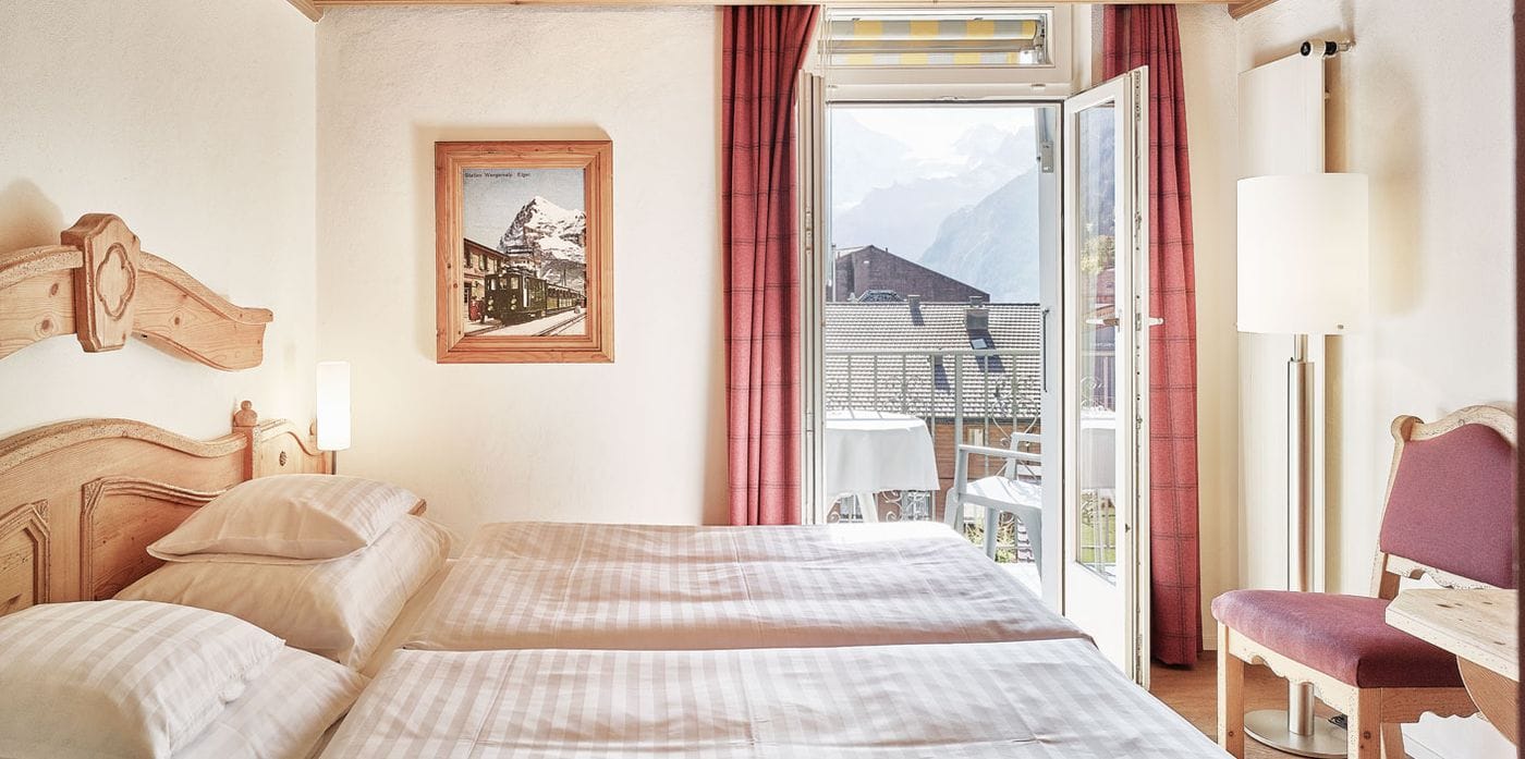 Hotel Schönegg double room.jpg