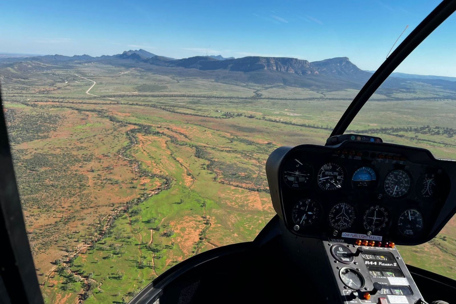 Rawnsley Park Helicopter flight Flinders Ranges