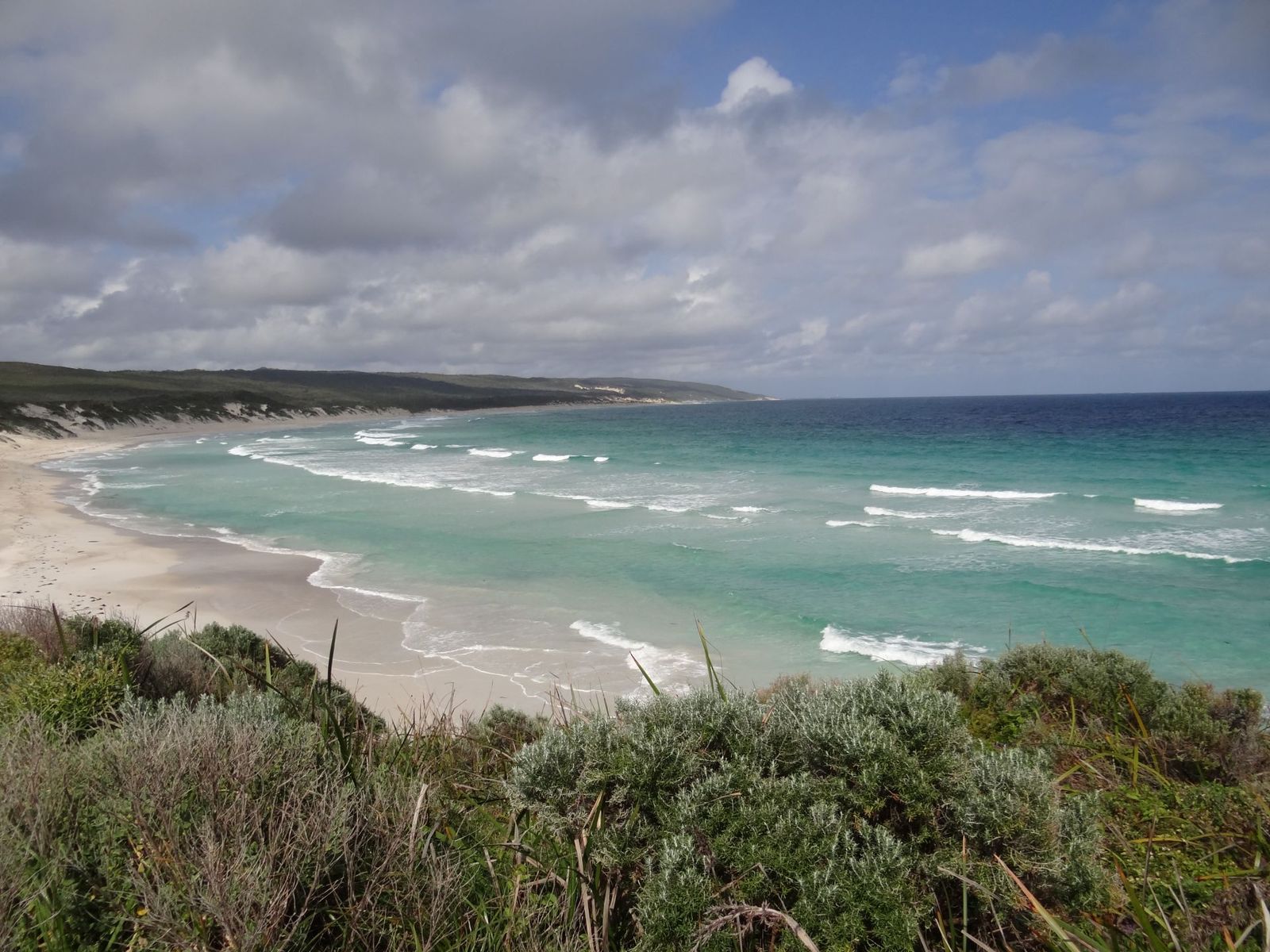 Tranquil-View-of-Homann-Deepdene-Beach-C2C