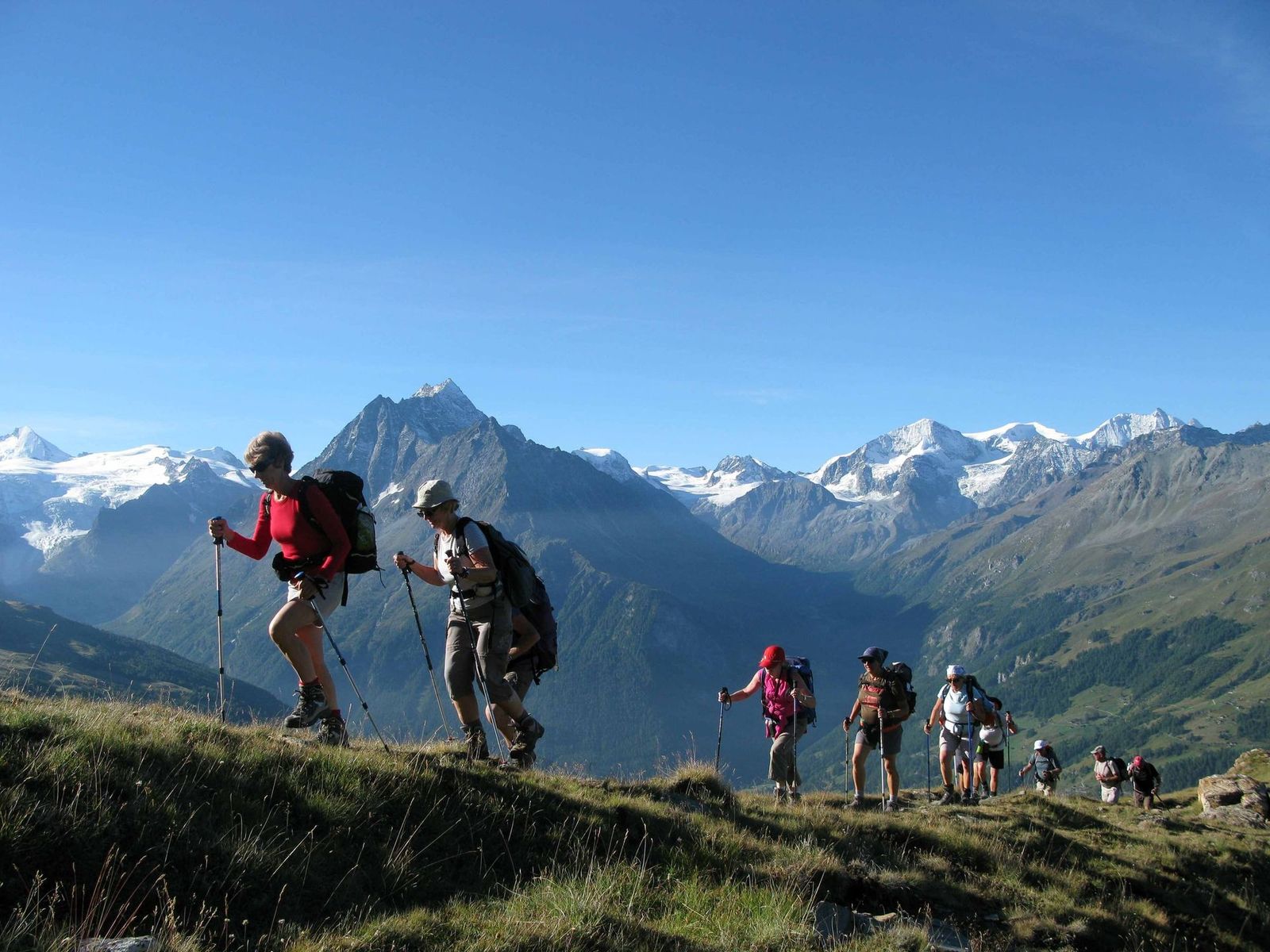 randonneurs sentier arolla Zermatt HAute Route