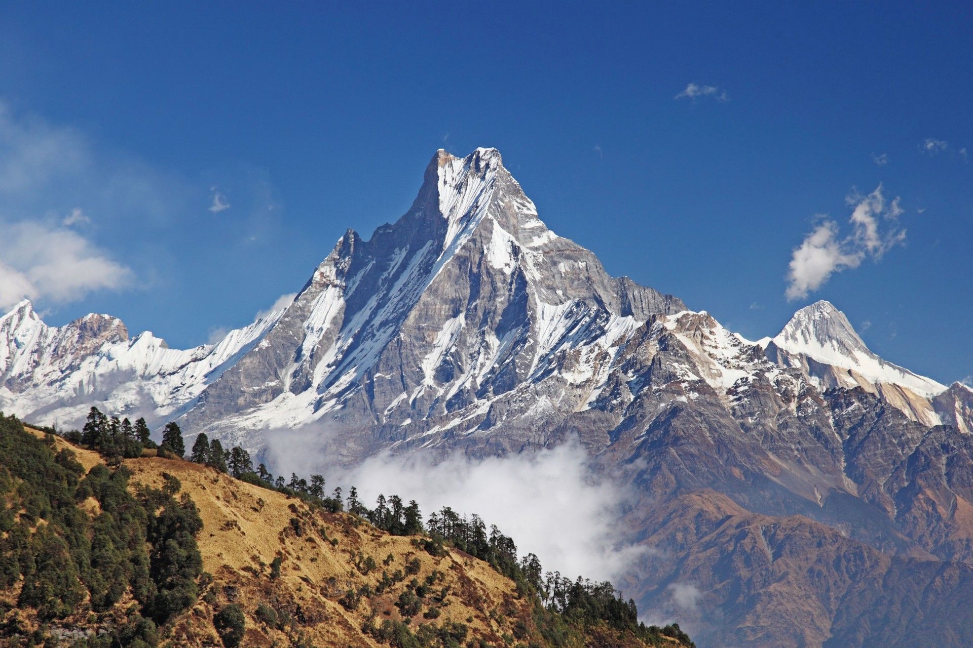 Annapurna Foothills & Himalayan Vistas in Style - 9 Days