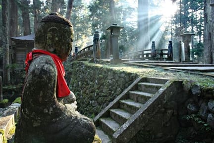 Ancient-Jizo-Statue-on-a-Sunlit-Forest-Path