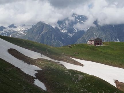 Tour-du-MontBlanc-Col-de-Balme-Shelter-on-the-Franco-Swiss-Border