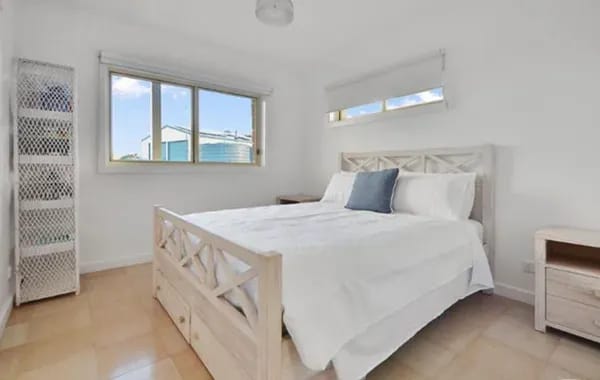 Bridgy Bridgewater bay room