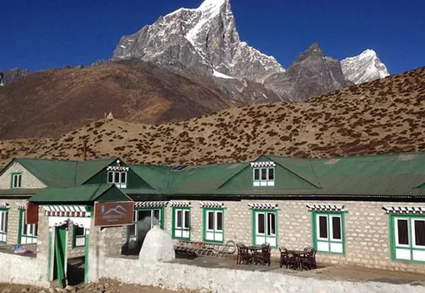 Dingboche outside snow lion