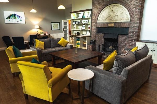 Glaramara Centre Hotel LogFire