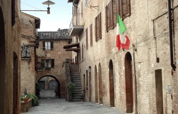 Hotel Il Ghibellino in Buonconvento outside