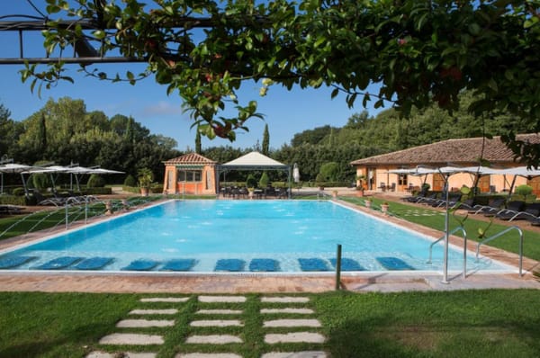 Hotel Il Piccolo Castello Pool