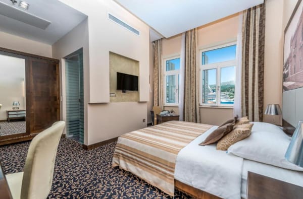 Hotel Lapad 4 room small