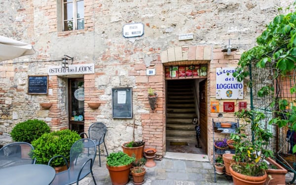 La Locanda del Loggiato front extrance
