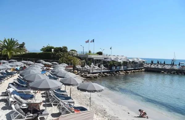 beach antibe