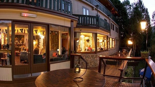 candlelight lodge deck