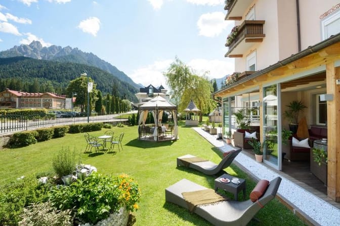 Apparthotel Germania exterior