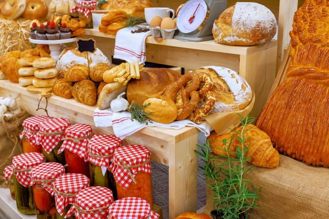 Drei Konige Hotel Lucerne pastries
