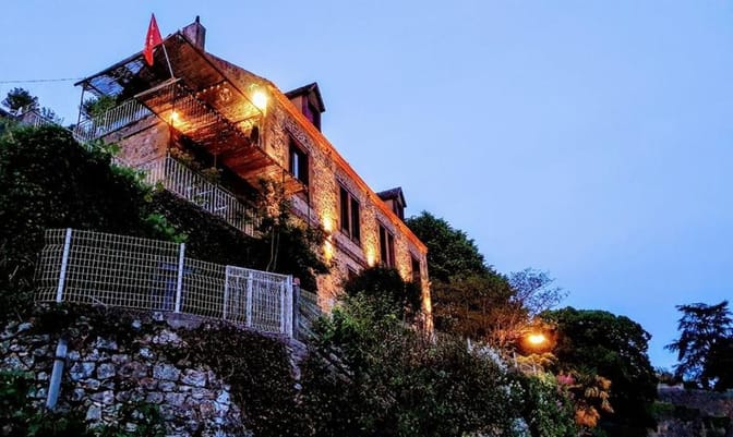 Hauts de Domme exterior