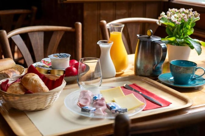 Hotel Café de la Place breakfast