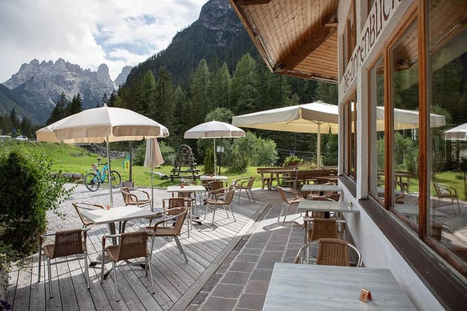 Hotel Drei Zinnenblick Val di Landro Dolomites Italy