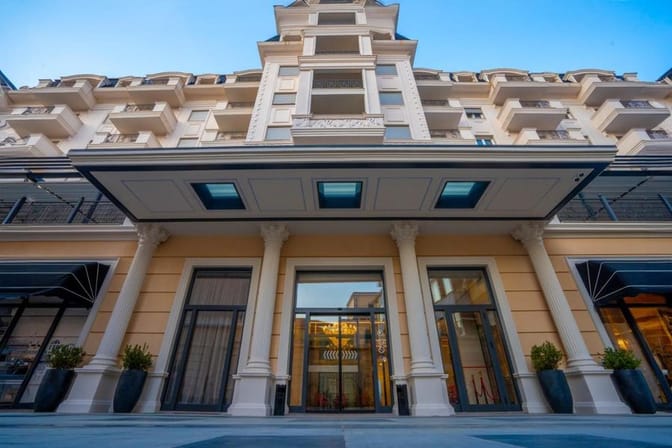 Hotel Mozart Front-view
