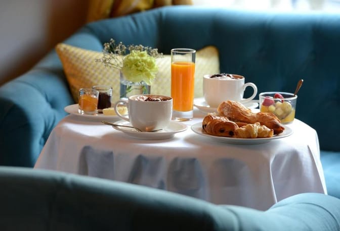 Hotel Henri Breakfast
