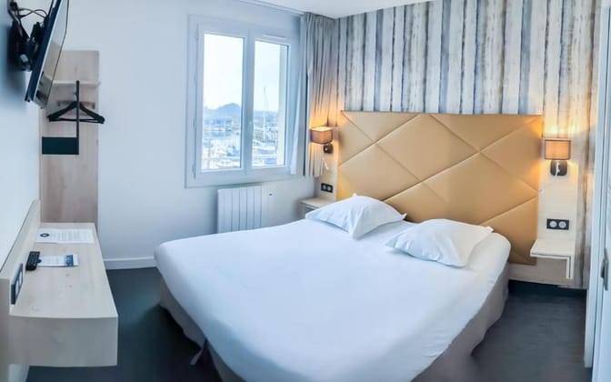 Hotel Le Goelo bedroom
