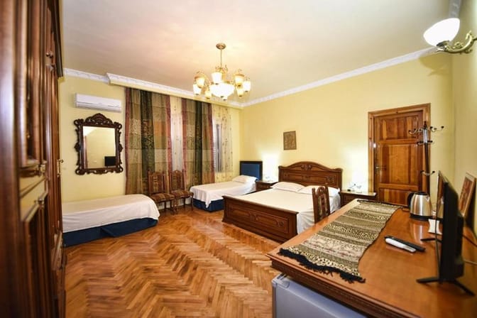Hotel “Rose Garden” family room