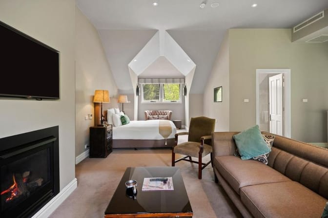 Loft Room Parkland