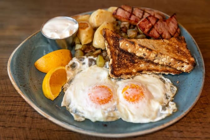 Prarie Hotel Breakfast Platter.jpg
