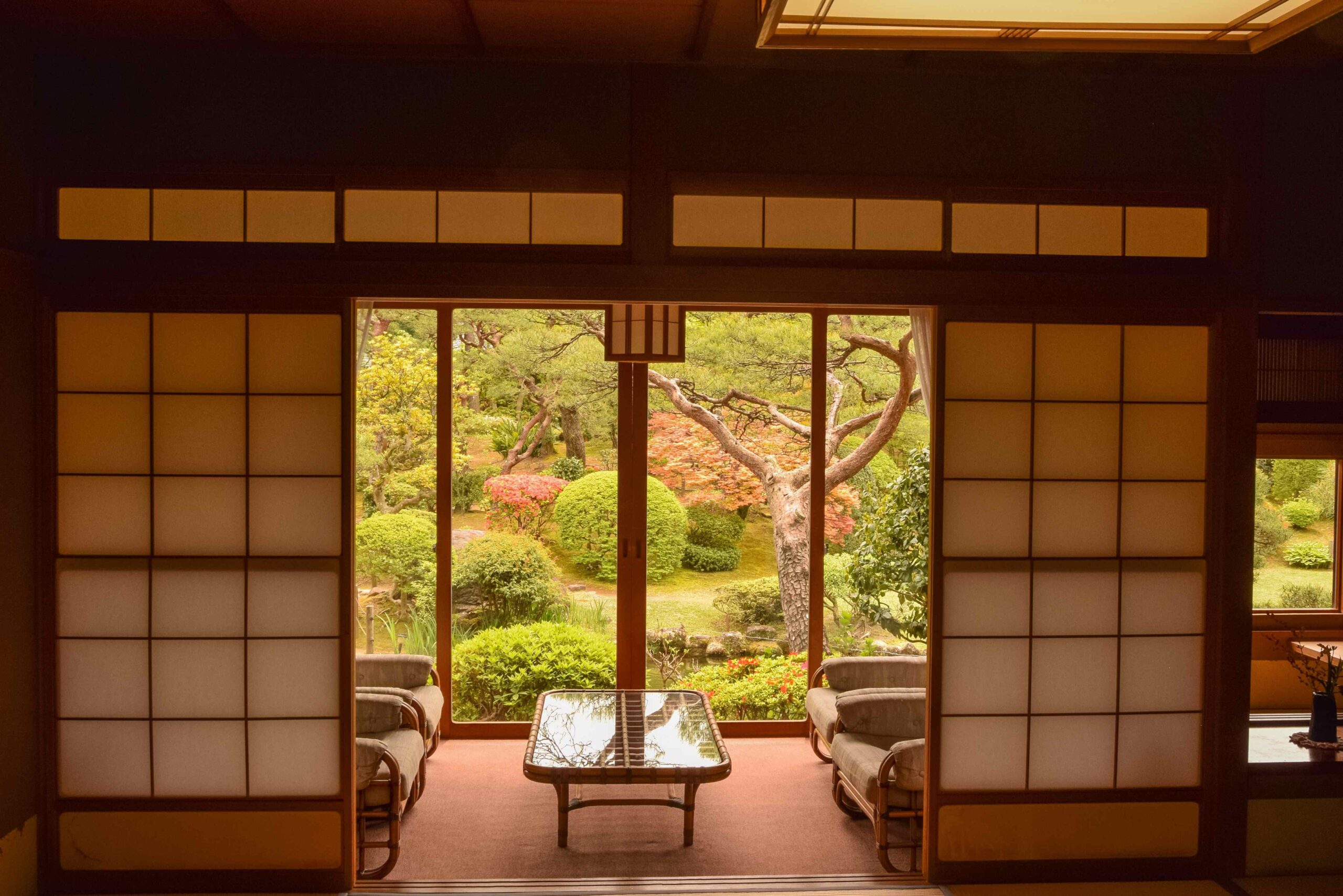 Hotel Room NAkasendo