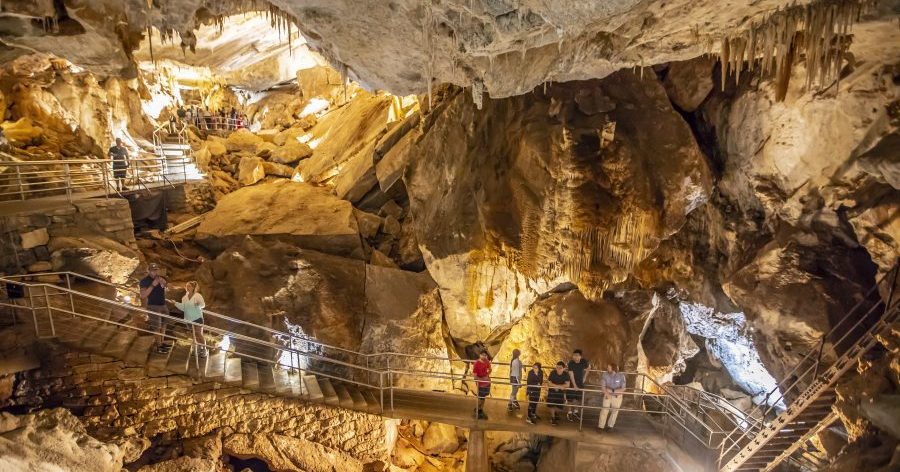 Jenolan Caves, Blue Mountains